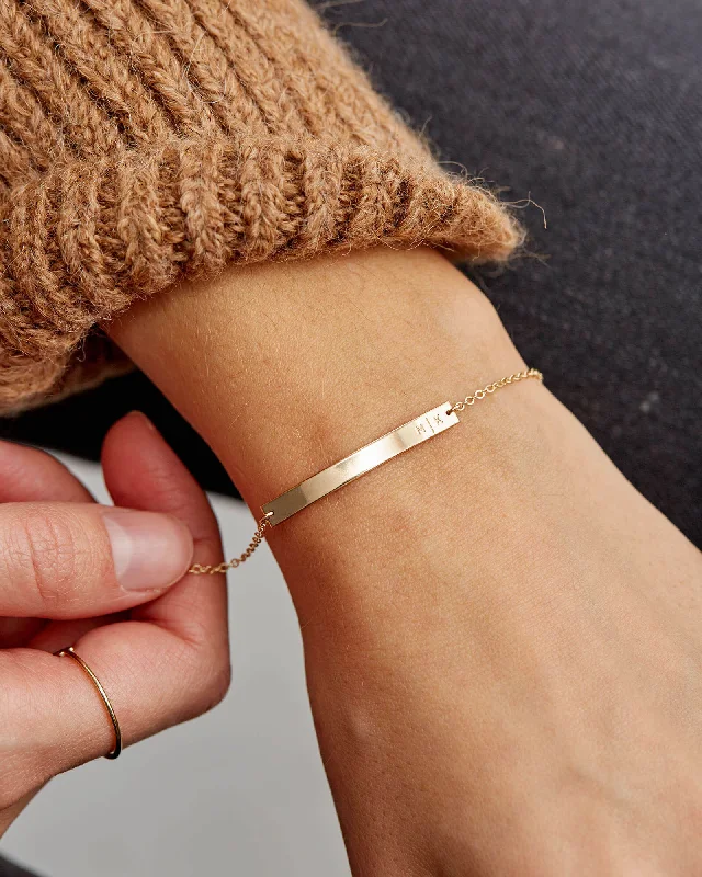 Serra Bar Bracelet