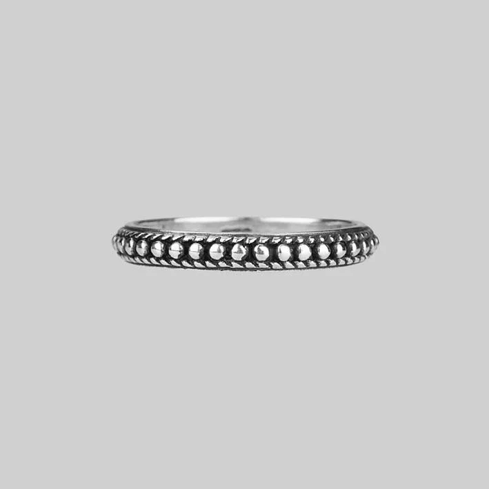 EAST. Dotted Band Silver Ring