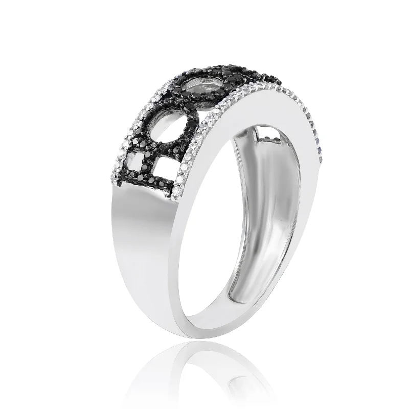 0.43ct Diamond Ring set in 14KT White Gold / D21035B