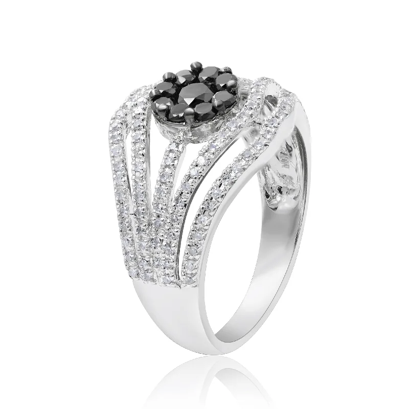 0.52ct White and 0.46ct Black Diamond Ring set in 14KT White Gold / R10298BK