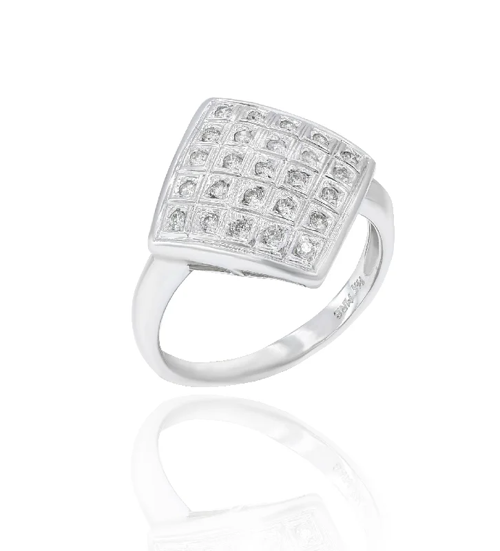 0.22ct Diamond Ring set in 14KT White Gold / R3977