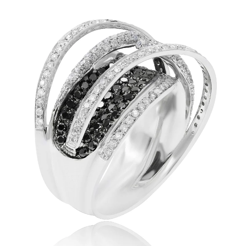 0.78ct White and 1.10ct Black Diamond Ring set in 18KT White Gold / RA249B